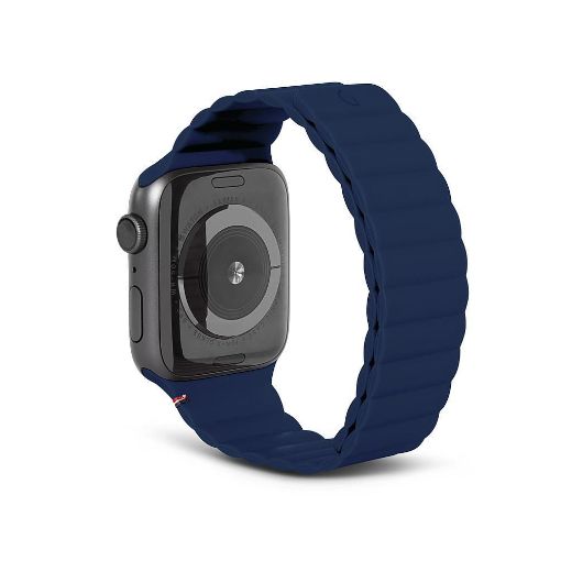 Picture of Decoded Silicone Magnet Traction Lite Strap for Apple Watch 41/40/38mm - Navy Peony